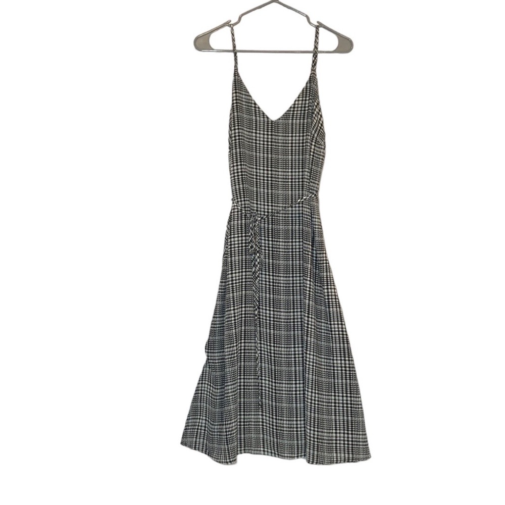Lulu’s Black & White Midi Patterned Plaid Slip Dress Size M